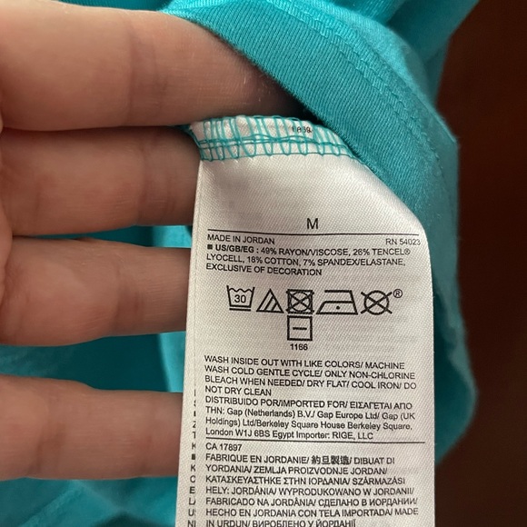 BANANA REPUBLIC LUXE-TOUCH TANK Size M - Picture 8 of 10